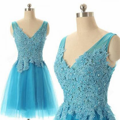 Applique Lace Ball Gown V-neck Mini Prom Dress..